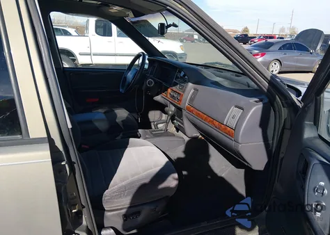 1997 Jeep Grand Cherokee z USA, uszkodzony, nr VIN 1J4GZ5851VC644496